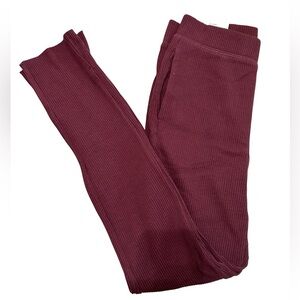 NWT Uniqlo Women’s Wine Ribbed Legging Pants